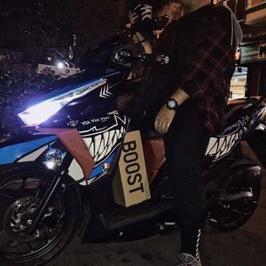 Meet your Posher, Max